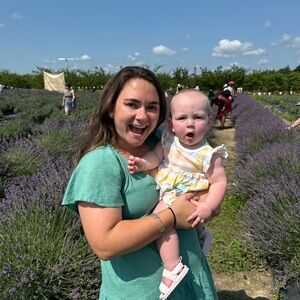 Meet your Posher, Caitlyn